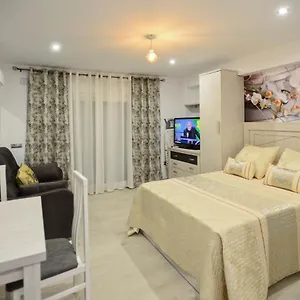https://avda-tore-tore-edif-malaga.es-andalucia.com